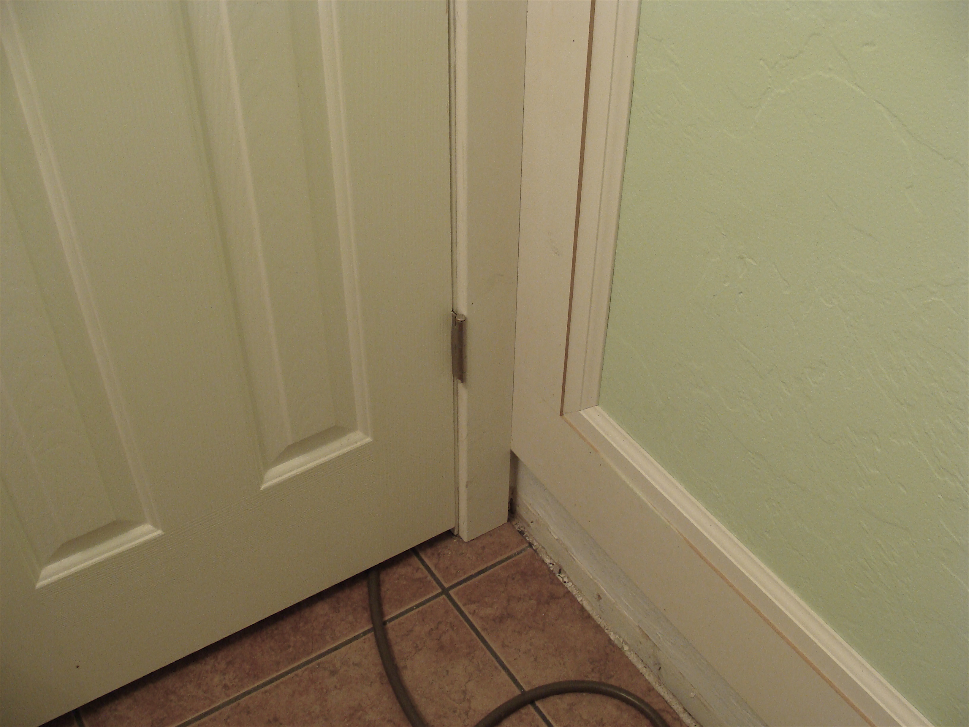 2 Bathroom Wall Moldings Trim The Joy Of How To Install Bathroom Moldings