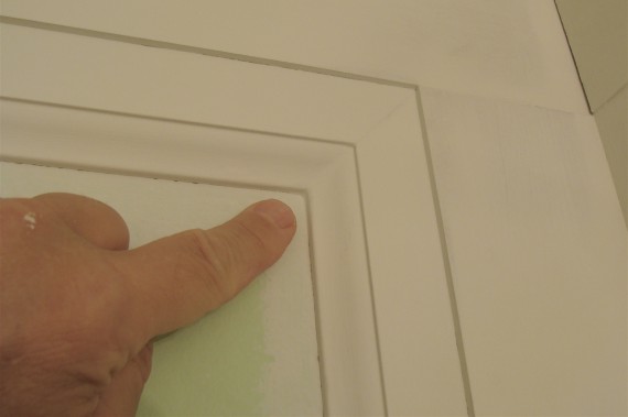 how to paint moldings