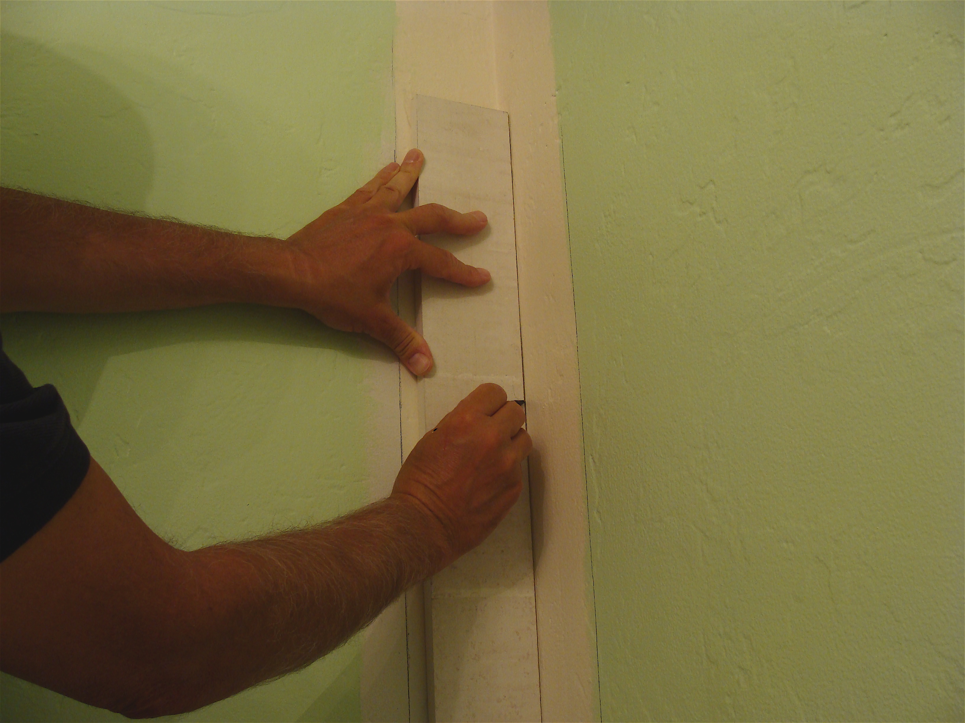 howtoinstallbathroommoldings2 The Joy of Moldings
